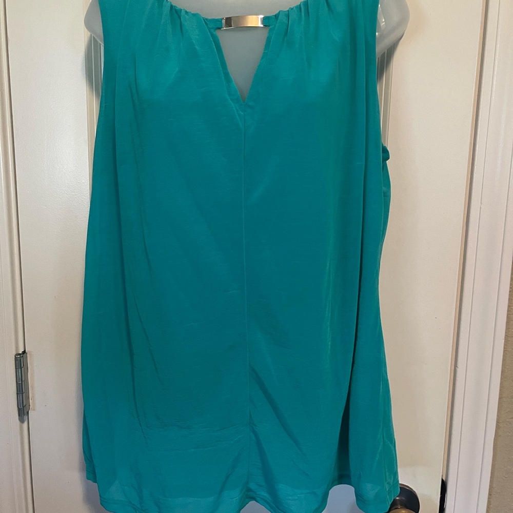 Green dress shirt. Size L